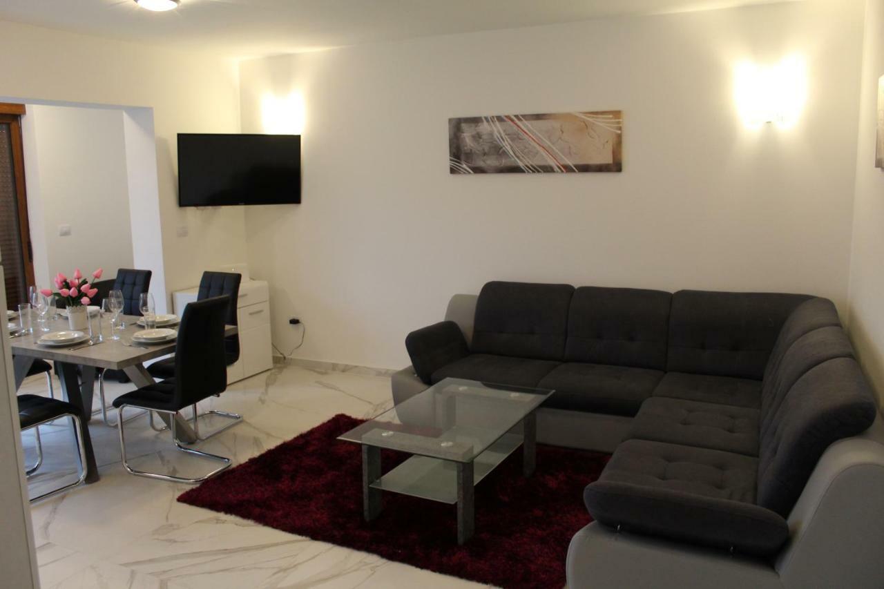Casa Rados Fazana Apartment Bagian luar foto